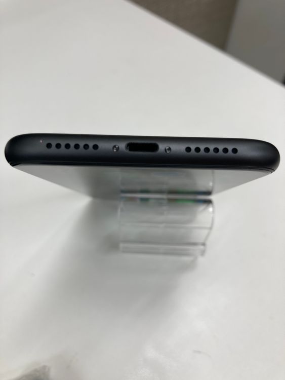 �¿����֥����ݾڡ������ʡ�iPhone11/64GB/�֥�å����Хåƥ꡼100%