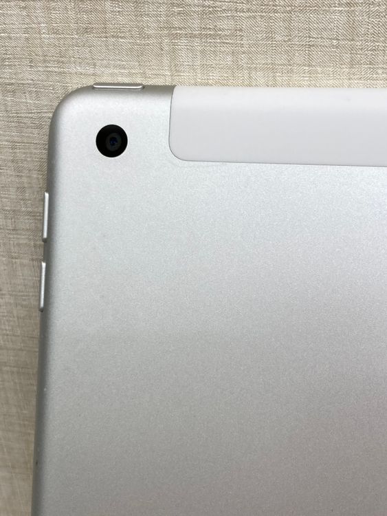 �¿����֥����ݾڡ������ʡ�iPad��7���� Wi-Fi+Cellular��ǥ�/32GB/����С�