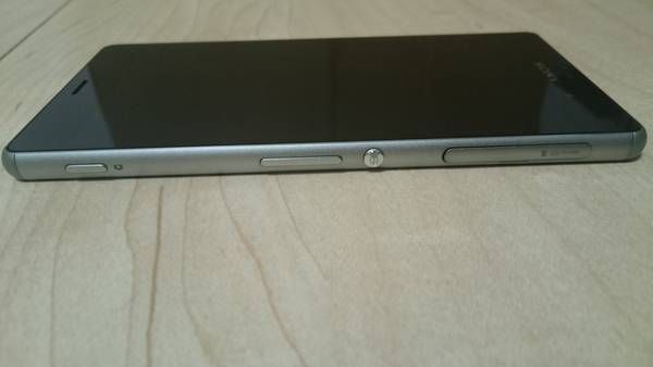 �����ʡ�docomo Xperia Z3 SO-01G ����С����꡼�����°��ͭ��