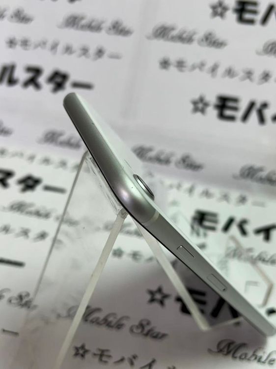 �֥�Х��륹���������� ���ޤ��դ����Хåƥ꡼91�� iPhone SE(�裲����) 64gb ��