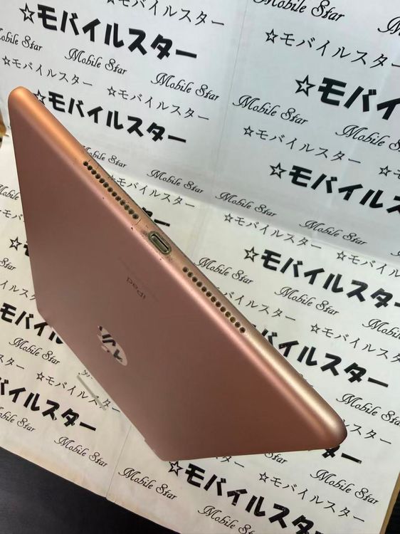 �֥�Х��륹������ SIM�ե꡼iPad ��7���� 128GB ������� �Хåƥ꡼85��