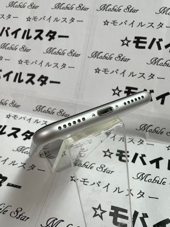 �֥�Х��륹���������� ���ޤ��դ����Хåƥ꡼96�� iPhone SE(�裲����) 64gb ��