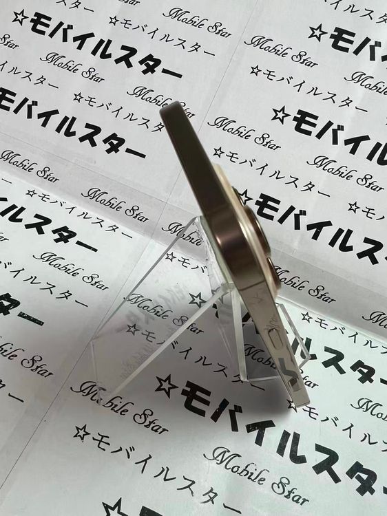 �֥�Х��륹���������� ���ޤ��դ����Хåƥ꡼99�� iPhone16 Pro Max 256GB