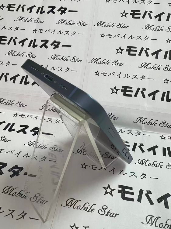 �֥�Х��륹���������� ���ޤ��դ����Хåƥ꡼95�� iPhone14 128GB �֥롼