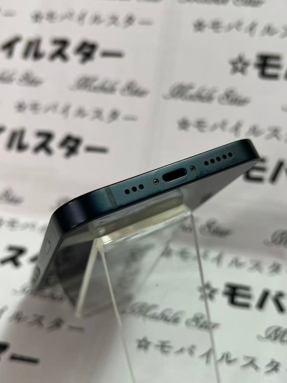 �֥�Х��륹���������� ���ޤ��դ��� iPhone13 128GB �ߥåɥʥ���