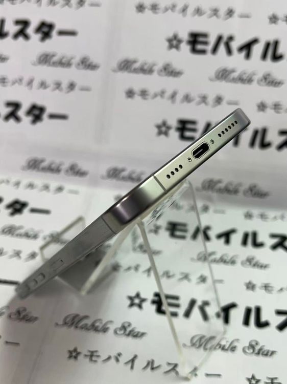 �֥�Х��륹���������� ���ޤ��դ����Хåƥ꡼89�� iPhone16 Pro Max 256gb