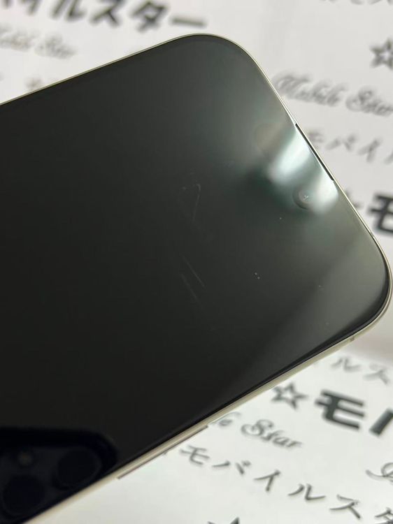 �֥�Х��륹���������� ���ޤ��դ����Хåƥ꡼98�� iPhone16 Pro 256gb