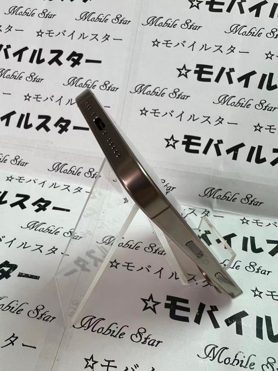 �֥�Х��륹������Ķ���� ���ޤ��դ��� iPhone16 Pro 1TB �ǥ����ȥ����˥���