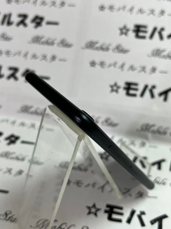 �֥�Х��륹���������� ���ޤ��դ���SIM�ե꡼ iPhone SE(�裲����) 64gb ��