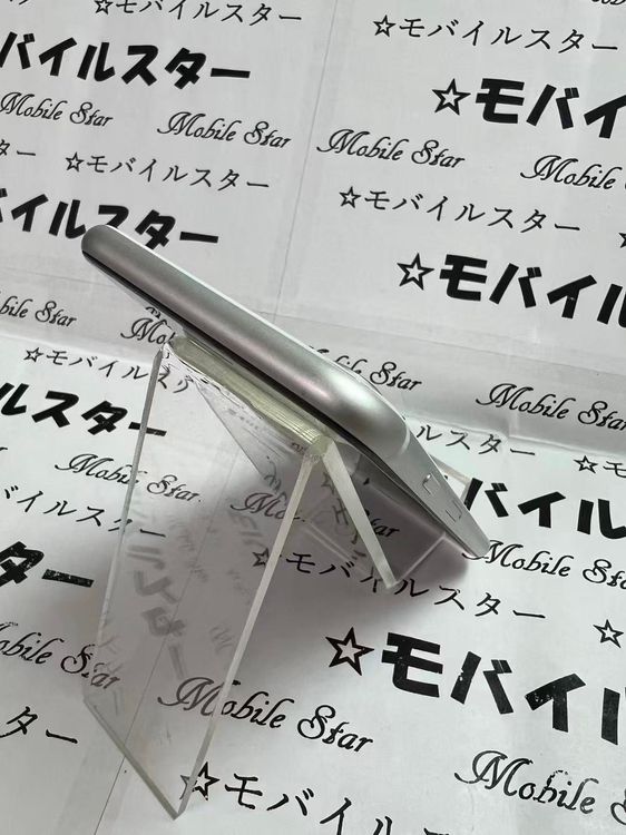 �֥�Х��륹���������� ���ޤ��դ����Хåƥ꡼96�� iPhone SE(�裲����) 64gb ��