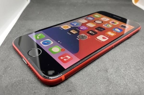 ムスビー｜新品同様バッテリー100%○SIMフリー iPhone8 256GB レッド  