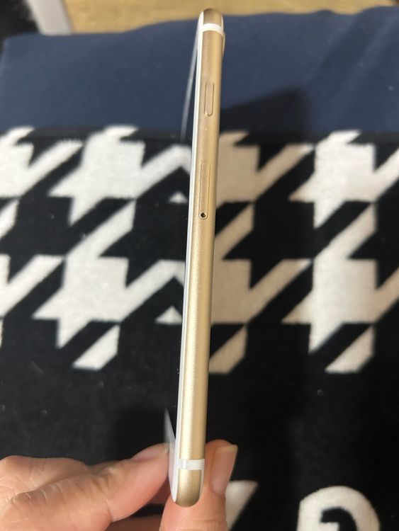 iPhone7 128GB ������� SIM�ե꡼�ڥ�ե����ӥå����ʡۡ�̤�����ʡ�