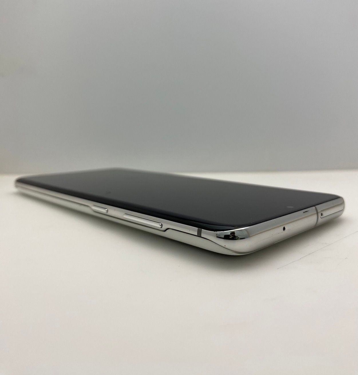 ムスビー｜新品同様 SCG01 Galaxy S20 5G 12/128GB ホワイトロック解除 