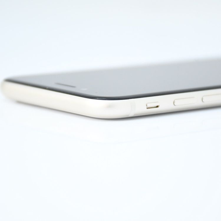 ��ư��ġ�����100 %�� SIM�ե꡼ iPhoneSE �裳���� 64GB �������饤��