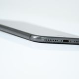 ��ư���ǽ��au SIM�ե꡼ iPhone8 Plus 64GB ���ڡ������쥤