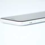 �����ʡ�au SIM�ե꡼ iPhone SE �裲���� 128GB �ۥ磻��