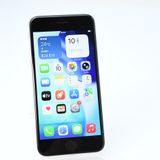 【美品*純正バッテリー82%】SIMフリー iPhoneSE 第3世代 64GB スターライト