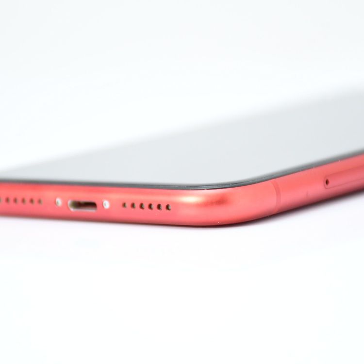 ��ư��ġ��Хåƥ꡼��������100���docomo SIM�ե꡼ iPhone11 64GB ��å�