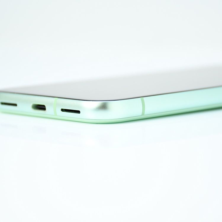 SIM�ե꡼ Google Pixel 8a 128GB Aloe