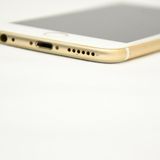 ������Ź���Ӹ򴹺�100���docomo SIM�ե꡼ iPhone 6 64GB �������