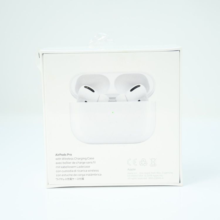 �ڿ���̤������AirPods Pro ��1���� with MagSafe Case MWP22J/A