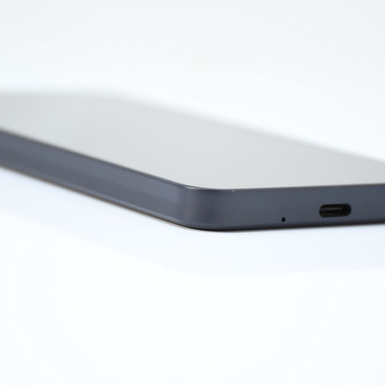 �ڱվ����ʡ�Softbank SIM�ե꡼ AQUOS wish3 A302SH �֥�å�