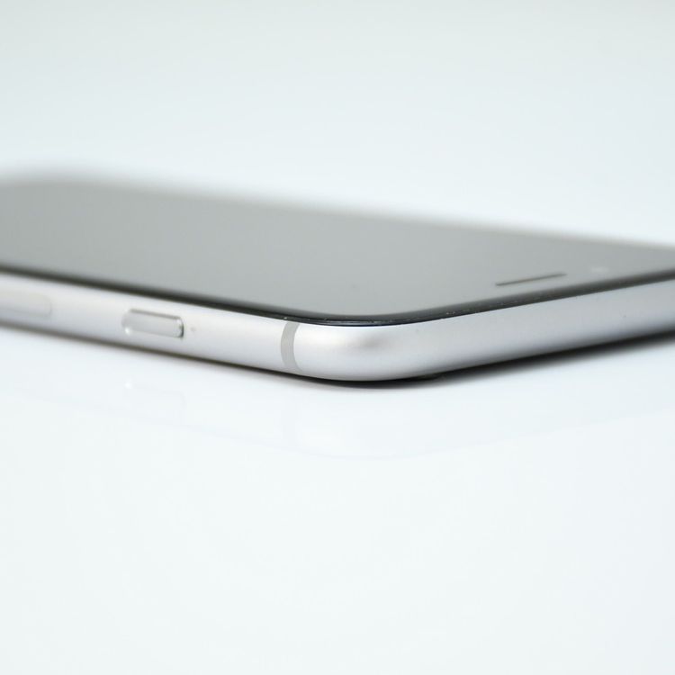 ڱվʡSIMե꡼ iPhone6s 32GB ڡ쥤