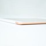 �����ʡ��Хåƥ꡼��������85���SIM�ե꡼iPad ��6���� 32GB �������