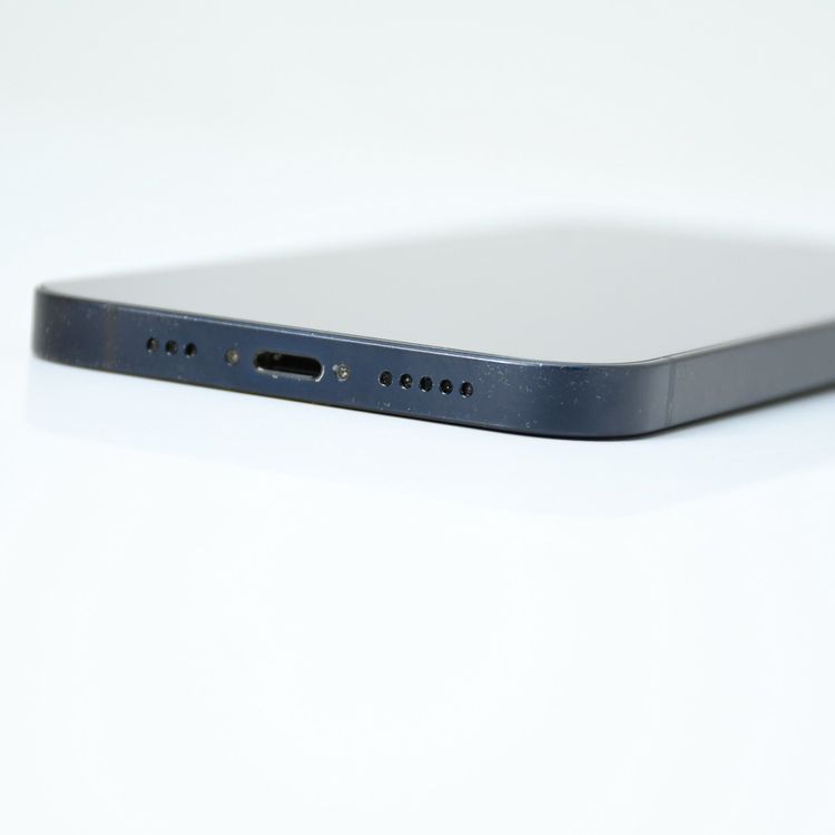 �ڱվ����ʡ�SIM�ե꡼ iPhone12 64GB �֥�å�