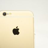 ������Ź���Ӹ򴹺�100���docomo SIM�ե꡼ iPhone 6 64GB �������