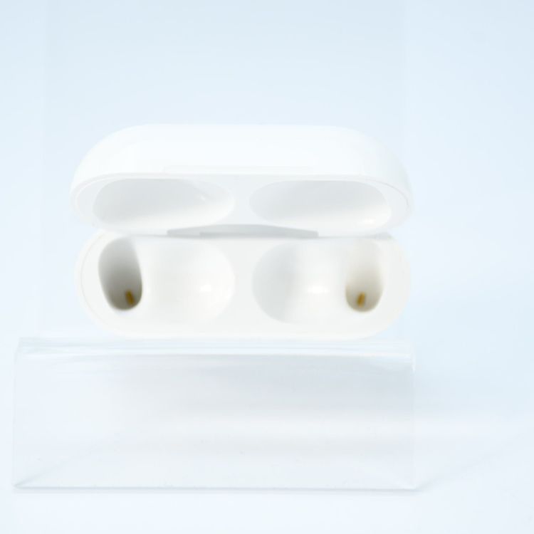 AirPods Pro ��2���� MagSafe���ť�����(USB-C) A3047