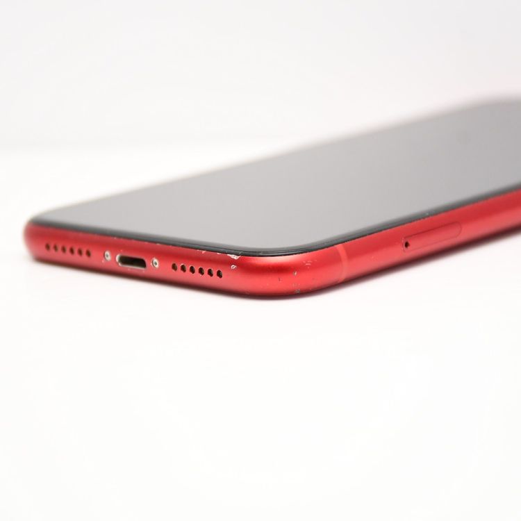 �ڱվ����ʡ�au SIM�ե꡼ iPhone11 64GB ��å�