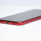 �ڱվ����ʡ���������86%��SIM�ե꡼ iPhone SE2 64GB ��å�
