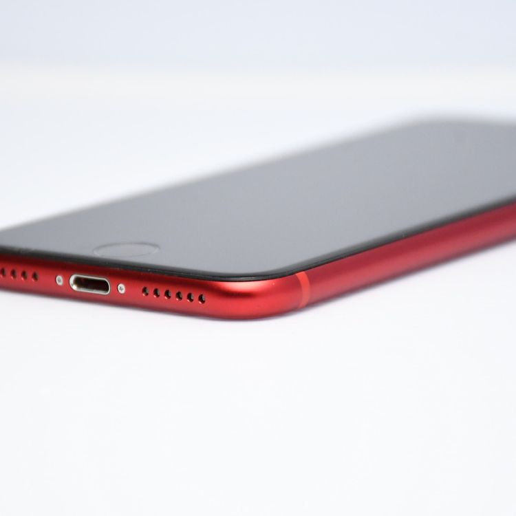 �ڱվ����ʡ���������86%��SIM�ե꡼ iPhone SE2 64GB ��å�