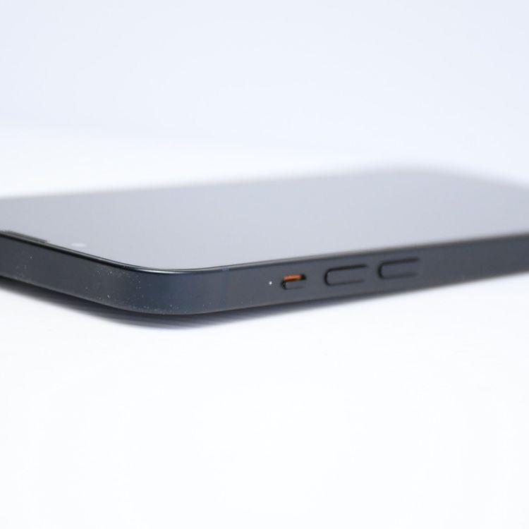 �ڱվ����ʡ�iPhone 13 128GB �ߥåɥʥ���