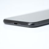 ��ư��ġ�����100 %��SIM�ե꡼ iPhone SE�裲���� 128GB �֥�å�