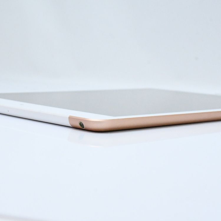 ʡɹ96SIMե꡼ iPad 7 32GB 