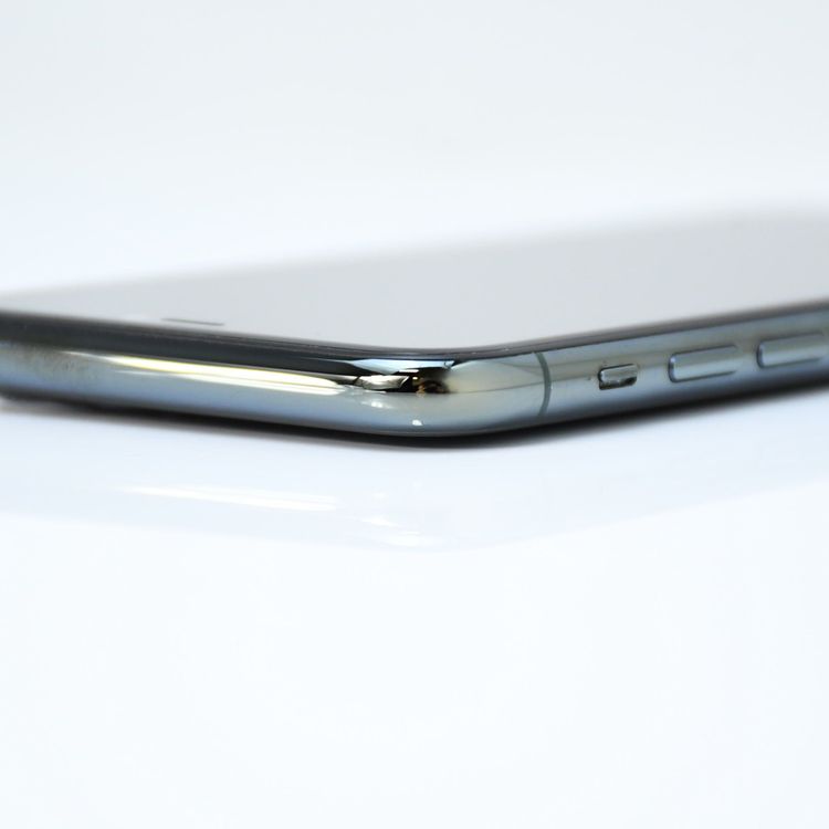 �ڱվ����ʡ�SIM�ե꡼ iPhone11Pro 64GB �ߥåɥʥ��ȥ��꡼��