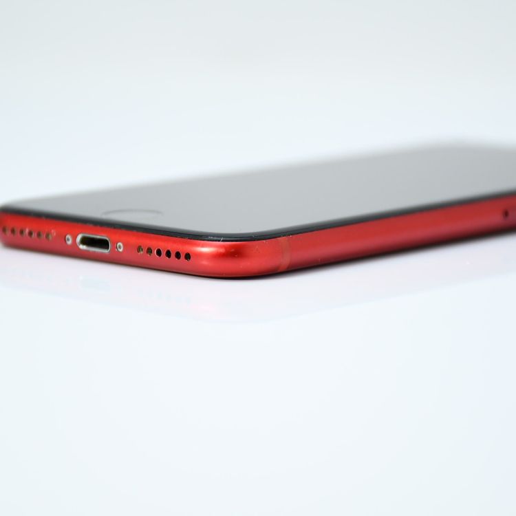 ڥХåƥ꡼ 100docomo SIMե꡼ iPhone 8 256GB å