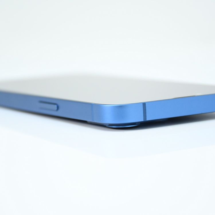 ڿƱ͡100%SIMե꡼ iPhone13 128GB ֥롼