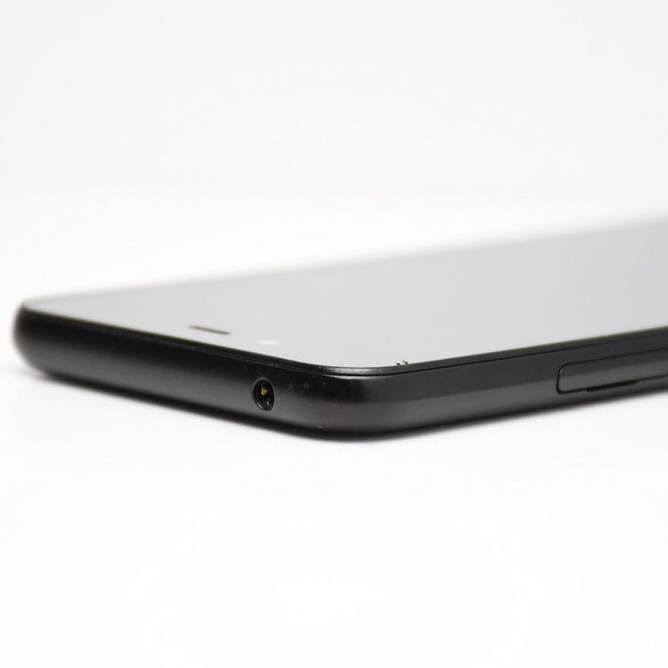 SIM�ե꡼ SoftBank AQUOS sense basic 702SH �֥�å�