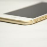 ������Ź���Ӹ򴹺�100���docomo SIM�ե꡼ iPhone 6 64GB �������