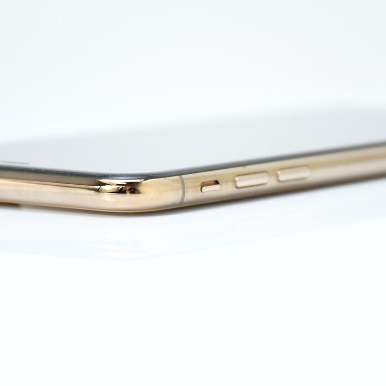 �����ʡ������Хåƥ꡼84���au SIM�ե꡼ iPhone XS Max 256GB �������