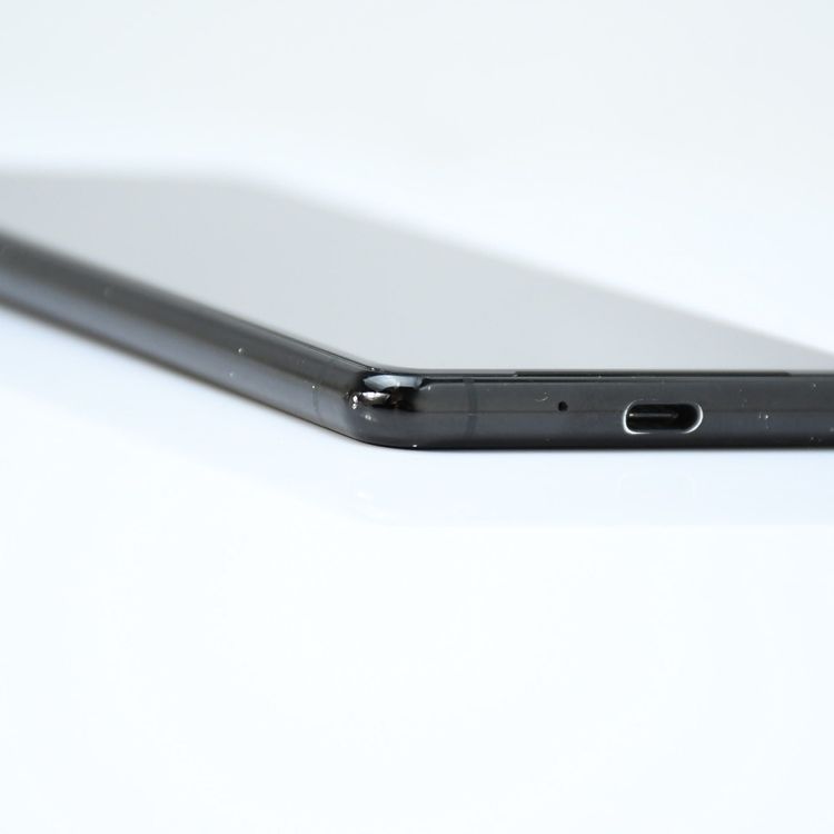 �ڱվ����ʡ�SIM�ե꡼ docomo Xperia 5 II SO-52A �֥�å�