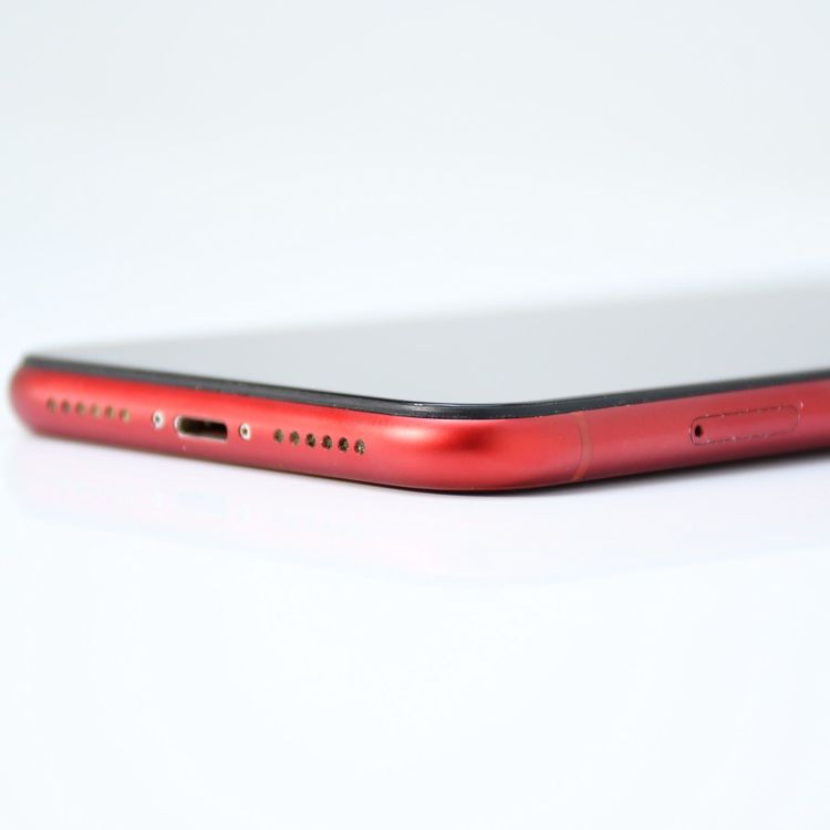 ��ư���ǽ��SIM�ե꡼ iPhoneXR 128GB ��å�