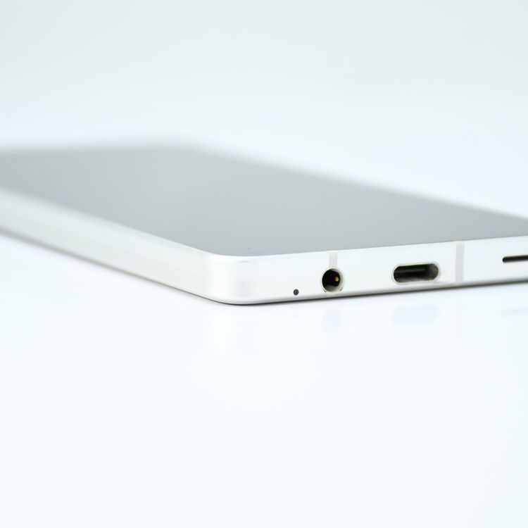 �ڿ���Ʊ�͡�au SIM�ե꡼ AQUOS sense6 SHG05 ����С�