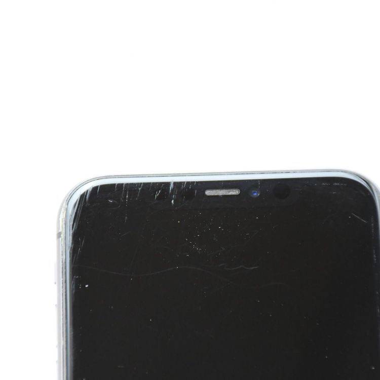 au SIM�ե꡼ iPhone11 64GB �֥�å�