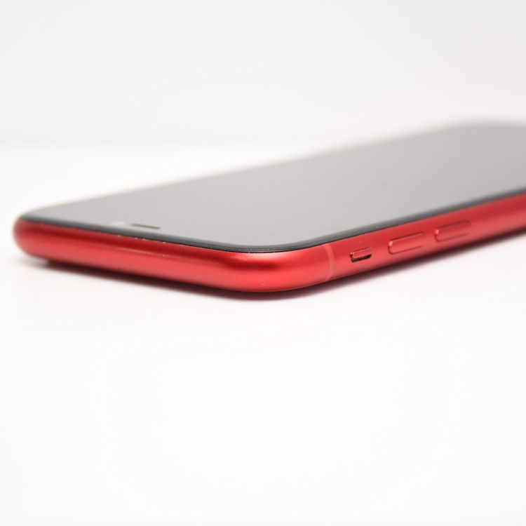 �ڱվ����ʡ�au SIM�ե꡼ iPhone11 64GB ��å�