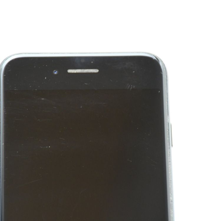 �ڽ����Хåƥ꡼��������81%��au SIM�ե꡼ iPhone SE �裲���� 64GB �֥�å�