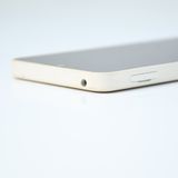 �ڱվ����ʡ������ɹ���SIM�ե꡼ docomo AQUOS wish3 SH-53D �ۥ磻��